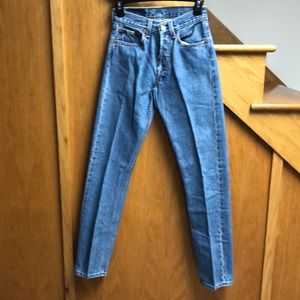 Vintage Levi’s women’s/juniors 501 Jeans. Size 26/32.